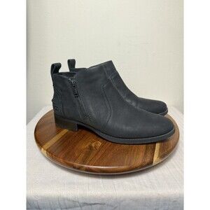 UGG Women's Aureo II Black Waterproof Leather Ankle Booties 1105865 Size 8